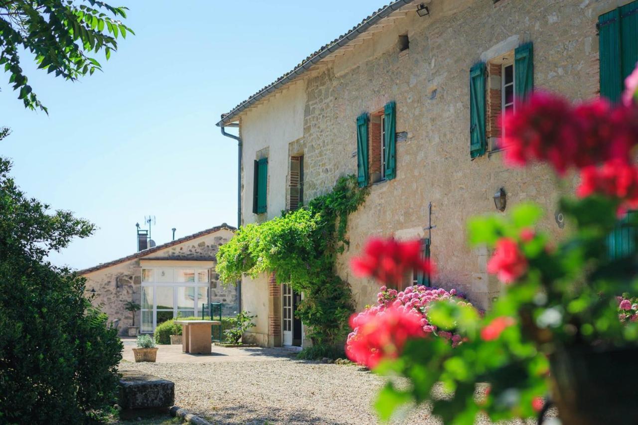Domaine D'En Naudet Bed & Breakfast Teyssode Bagian luar foto